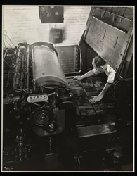 Working at a Meihle press at Unz and Co., 24 Beaver Street, New York, 1932